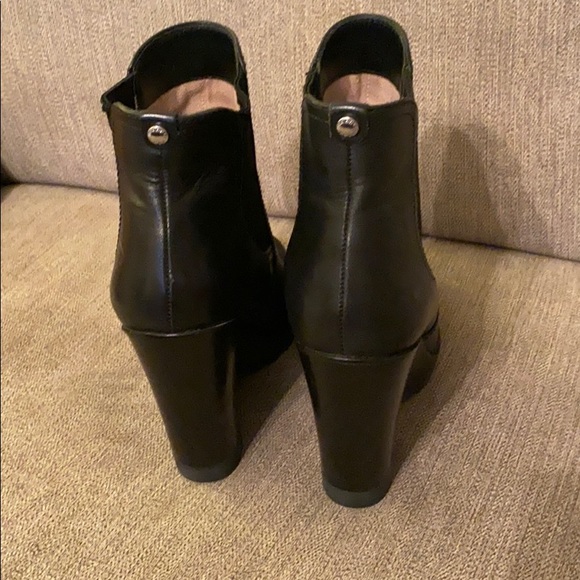 Michael Kors Thea wedge ankle boots - Picture 4 of 10